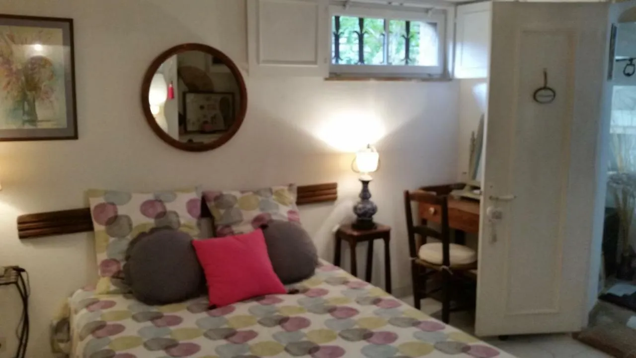 Bed and Breakfast La Douce Heure Mougins Nocleg ze śniadaniem