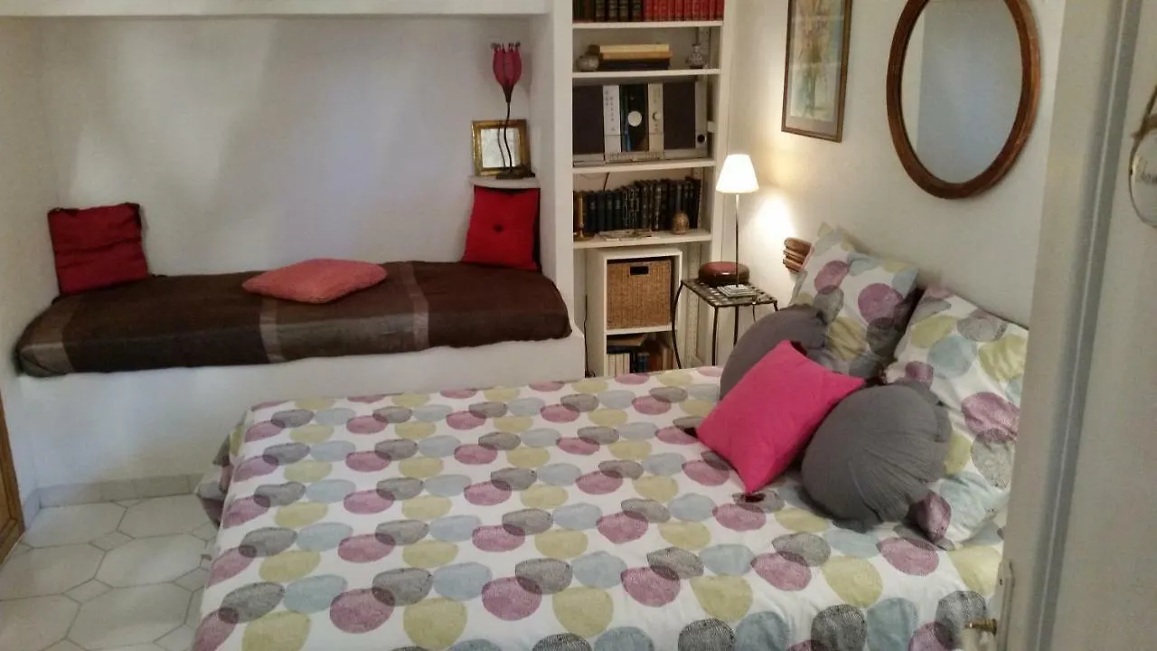 La Douce Heure Bed and Breakfast Mougins Bed & Breakfast